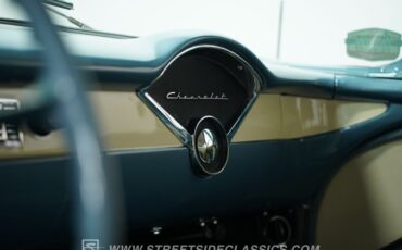 Chevrolet-210-1955-White-Blue-6