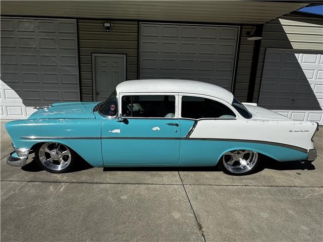 Chevrolet-210-1956-Sedan-20