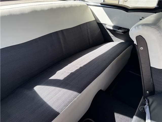 Chevrolet-210-1956-Sedan-26