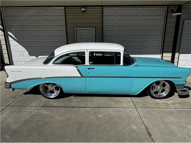 Chevrolet-210-1956-Sedan-4