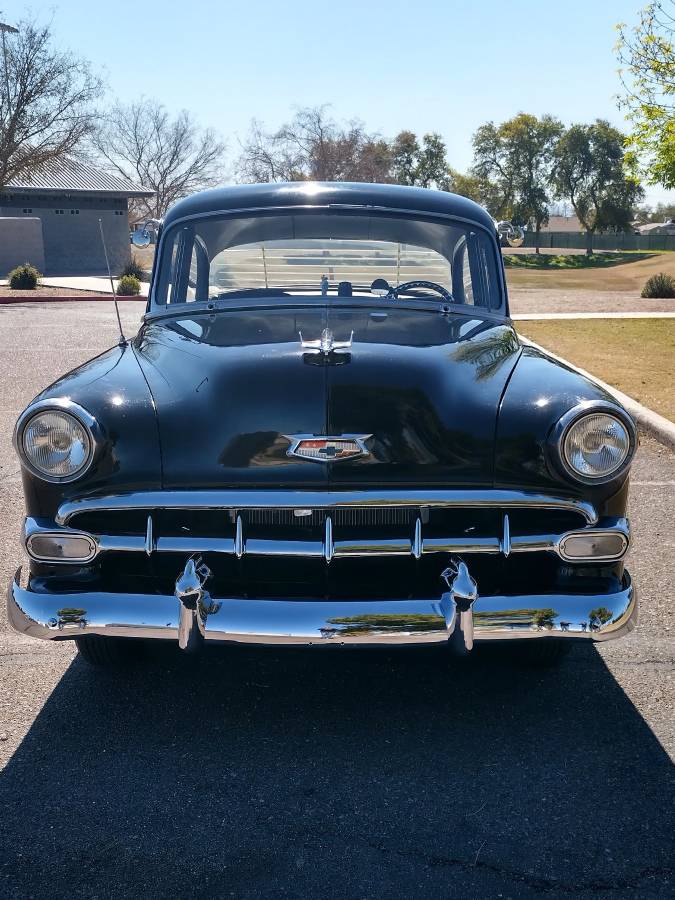 Chevrolet-210-bel-air-1954-black-10