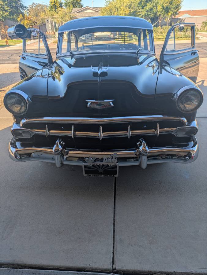 Chevrolet-210-bel-air-1954-black-3