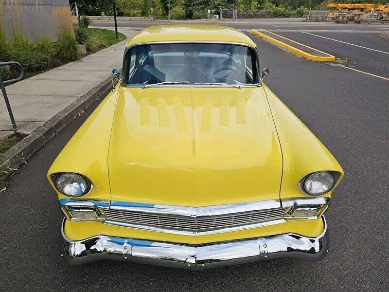 Chevrolet-210-post-1956-yellow-1