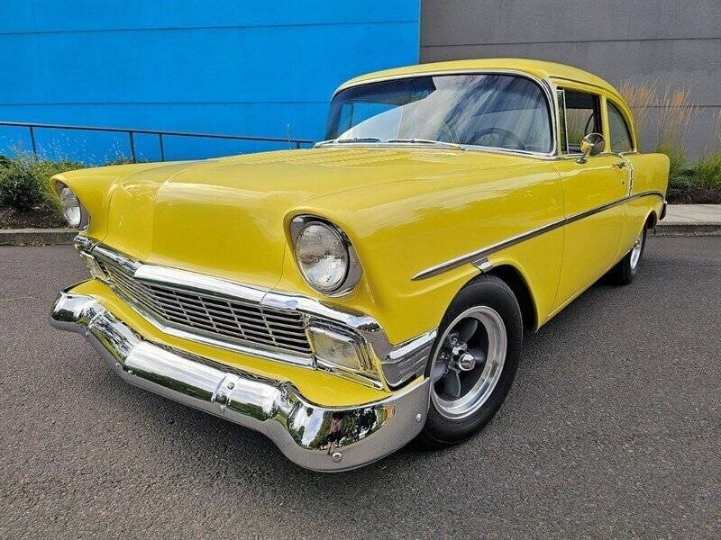 Chevrolet-210-post-1956-yellow-19