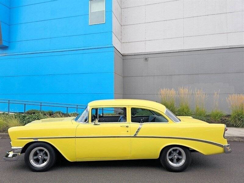 Chevrolet-210-post-1956-yellow-6