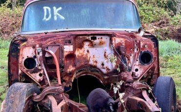 Chevrolet-210-wagon-1957-white-11