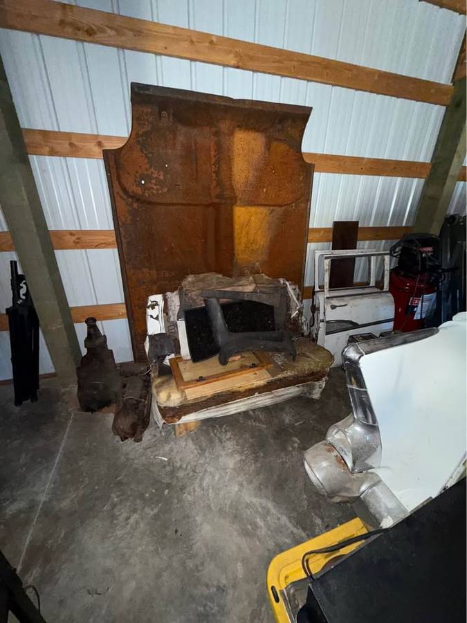 Chevrolet-210-wagon-1957-white-7