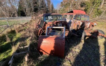 Chevrolet-210-wagon-1957-white-9