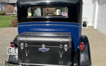 Chevrolet-2door-sedan-1931-blue-1