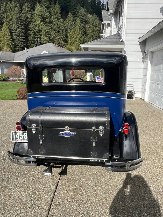 Chevrolet-2door-sedan-1931-blue-1