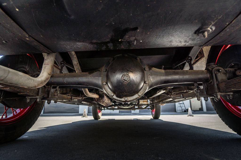 Chevrolet-3-window-coupe-1931-20