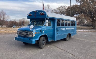 Chevrolet-30-hd-1996-blue-1