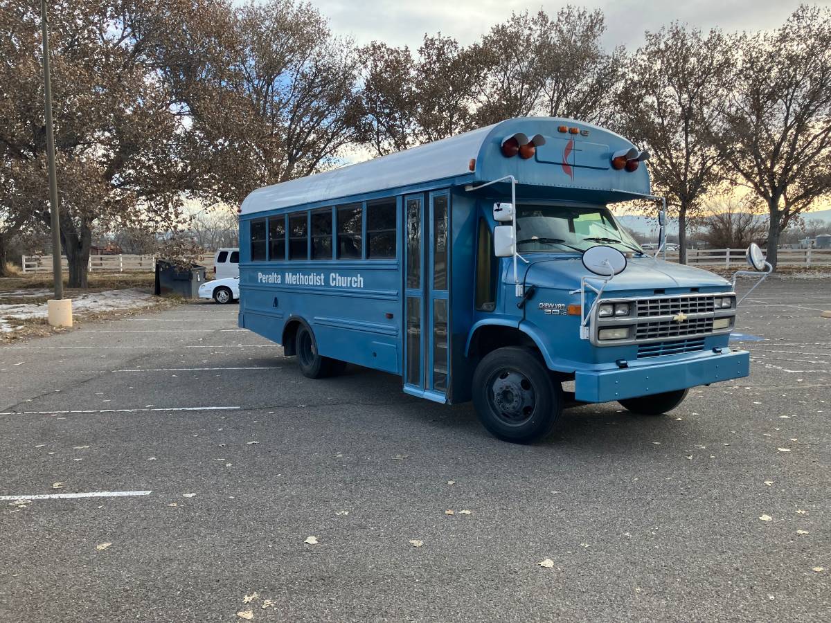Chevrolet-30-hd-1996-blue-2