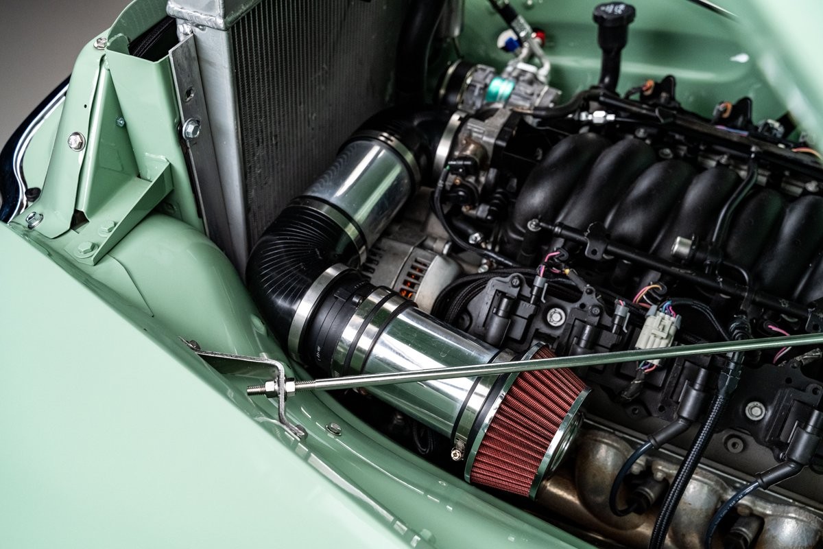 Chevrolet-3100-1951-Pickup-Truck-32