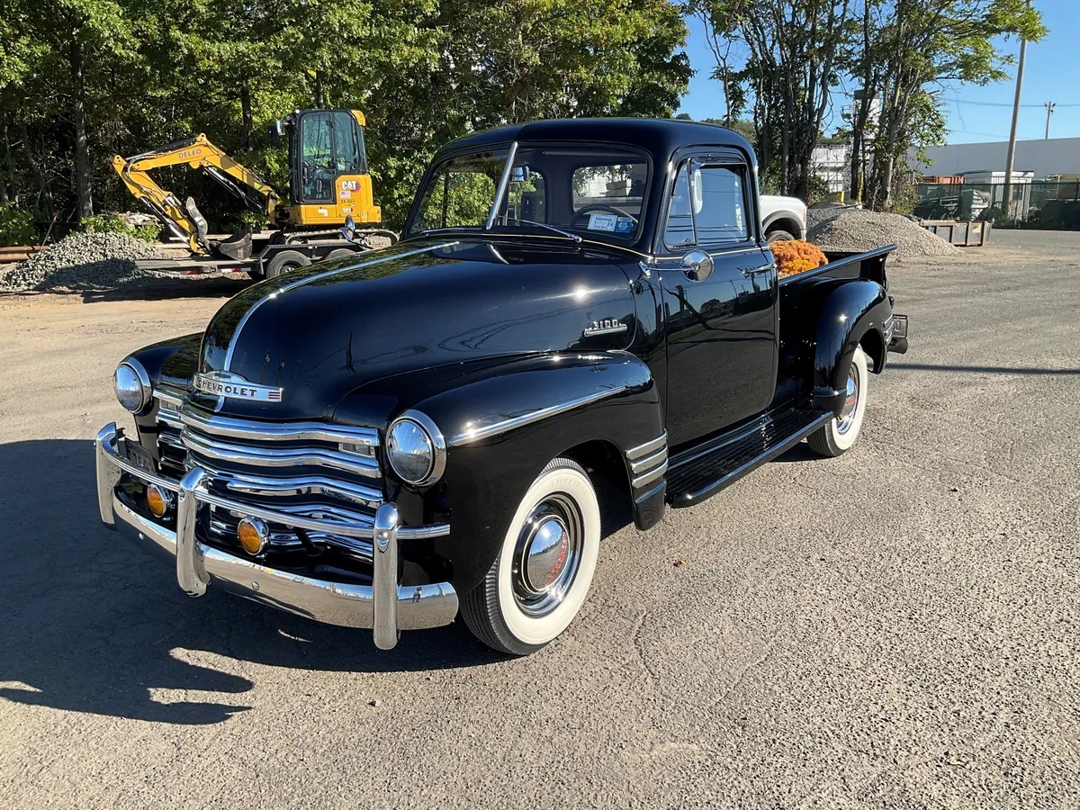 Chevrolet-3100-1953-Black-Tan-1
