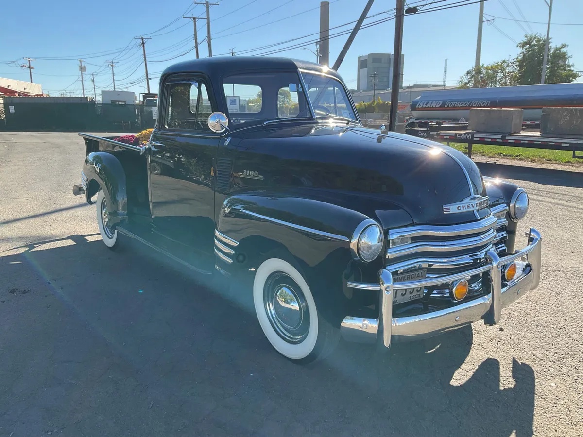 Chevrolet-3100-1953-Black-Tan-2