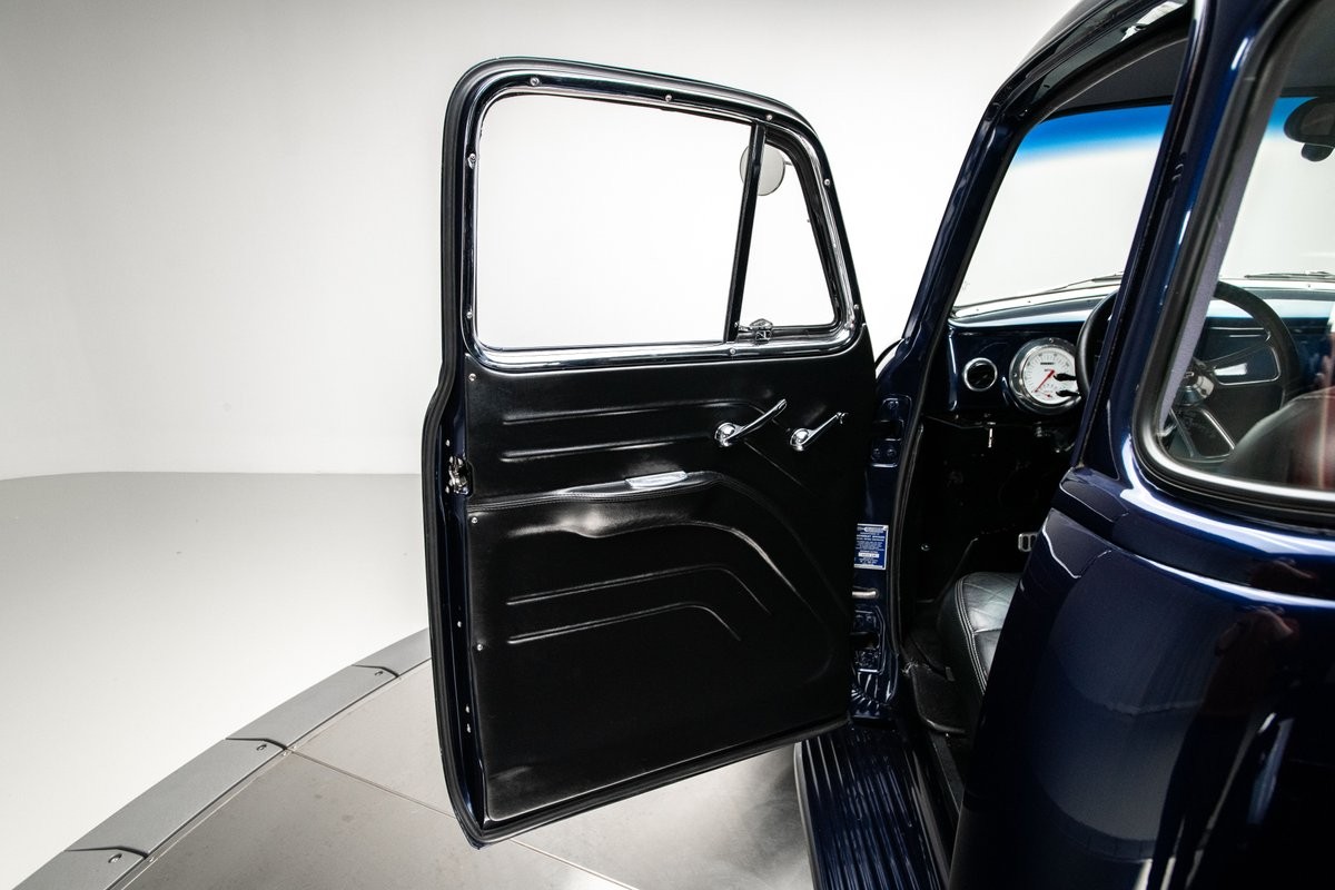 Chevrolet-3100-1955-Pickup-Truck-29