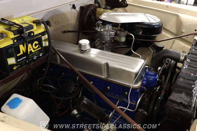 Chevrolet-3100-1956-Beige-Saddle-37