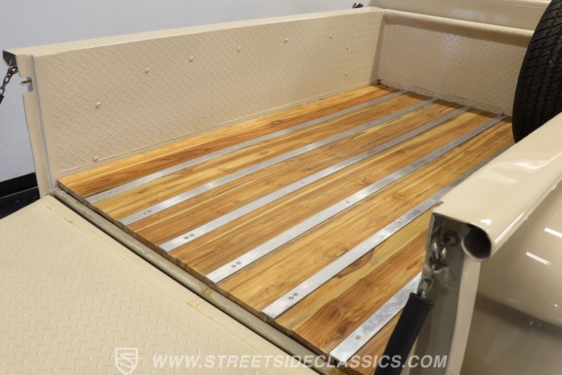 Chevrolet-3100-1956-Beige-Saddle-49