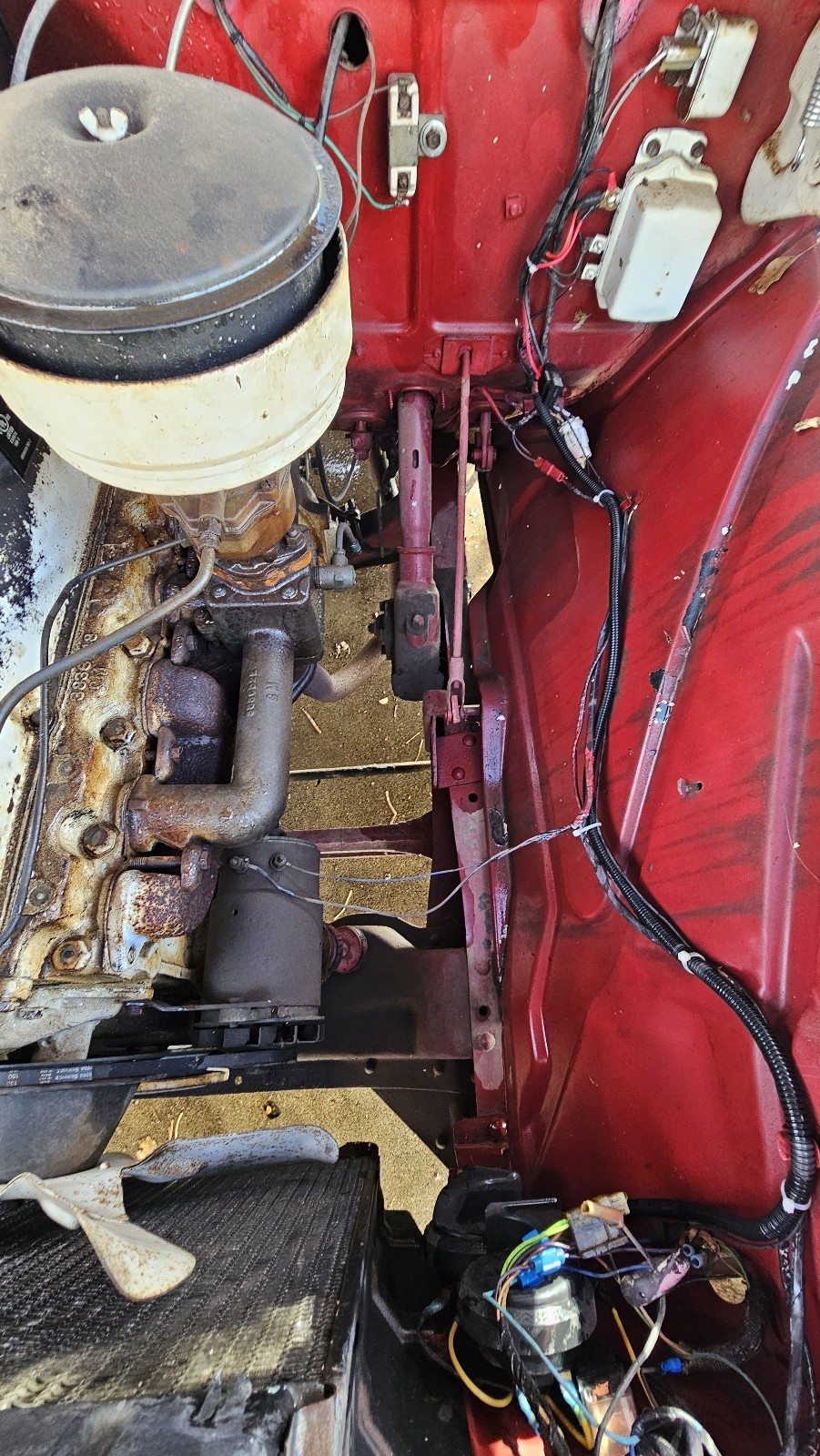 Chevrolet-3100-1957-26