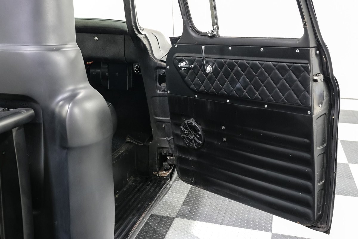 Chevrolet-3100-1957-Pickup-Truck-15