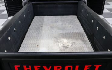 Chevrolet-3100-1957-Pickup-Truck-22