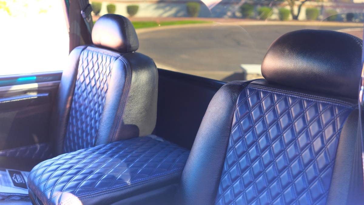 Chevrolet-3100-1957-blue-7