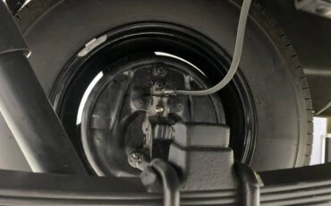 Chevrolet-3100-five-window-1950-black-7