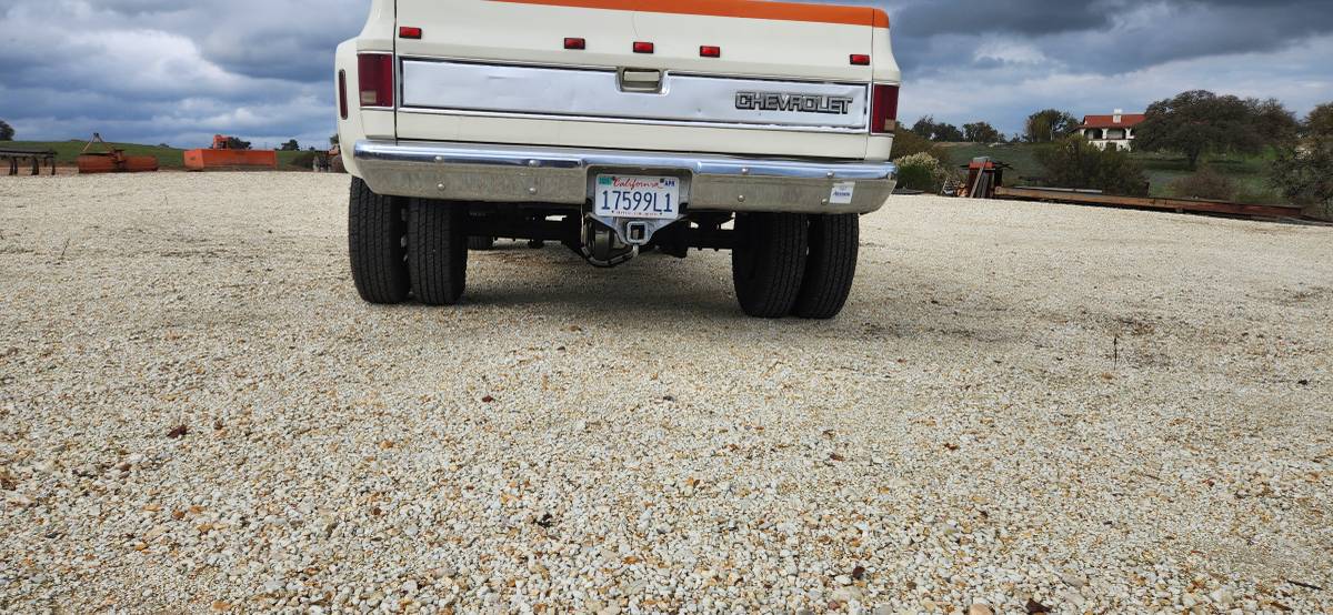 Chevrolet-3500-dually-pickup-1989-orange-3