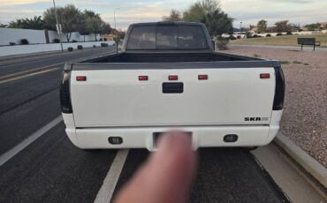 Chevrolet-3500-silverado-dually-diesel-1993-white-28