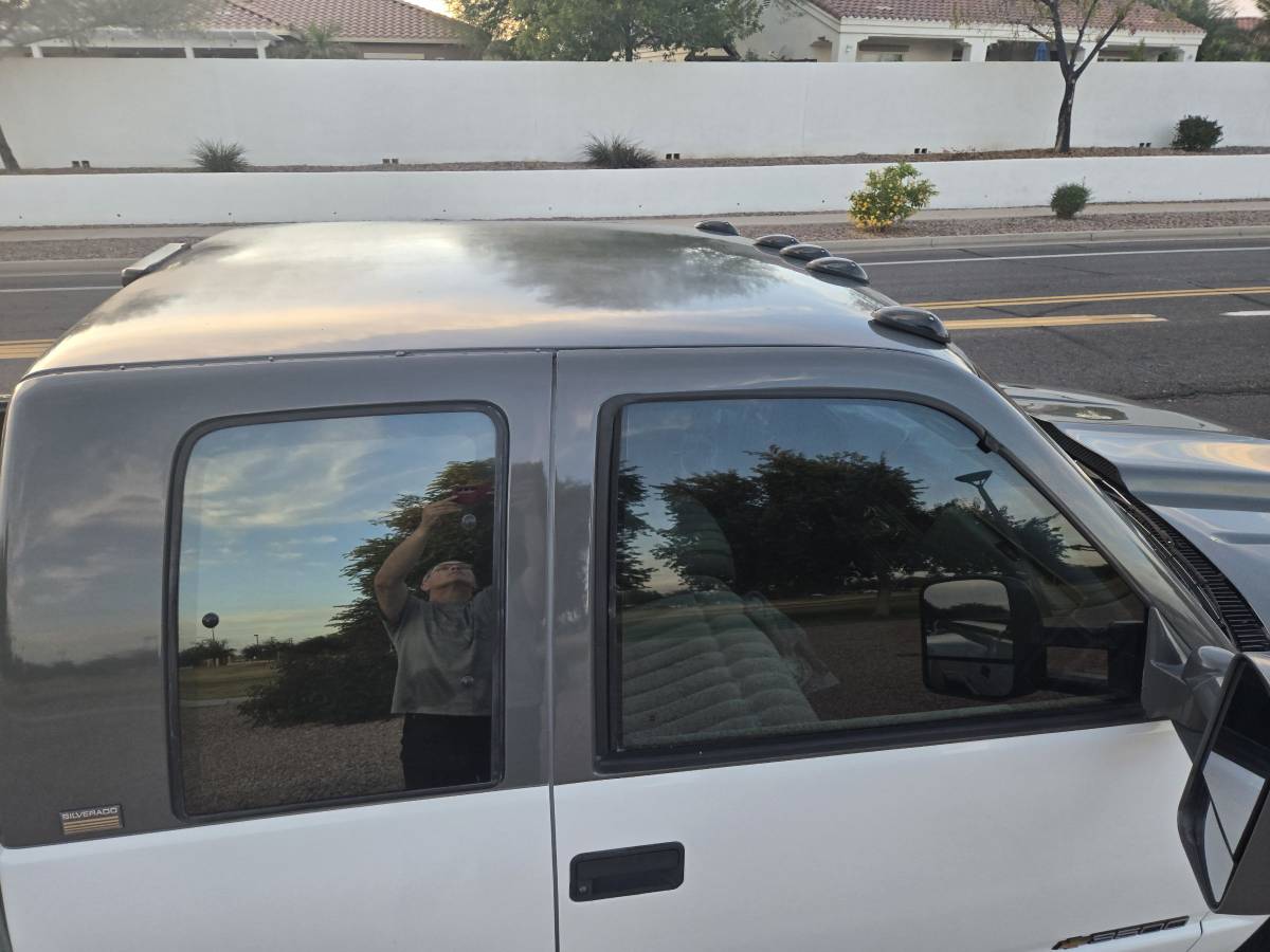 Chevrolet-3500-silverado-dually-diesel-1993-white-31