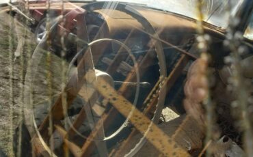 Chevrolet-4dr-1957-black-7