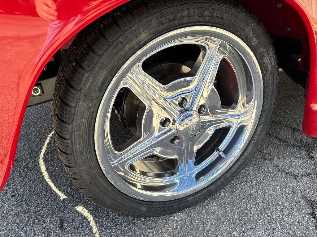 Chevrolet-5-Window-PIck-up-every-nut-and-bolt-crate-350-leather-ac-eat-1955-5-window-15