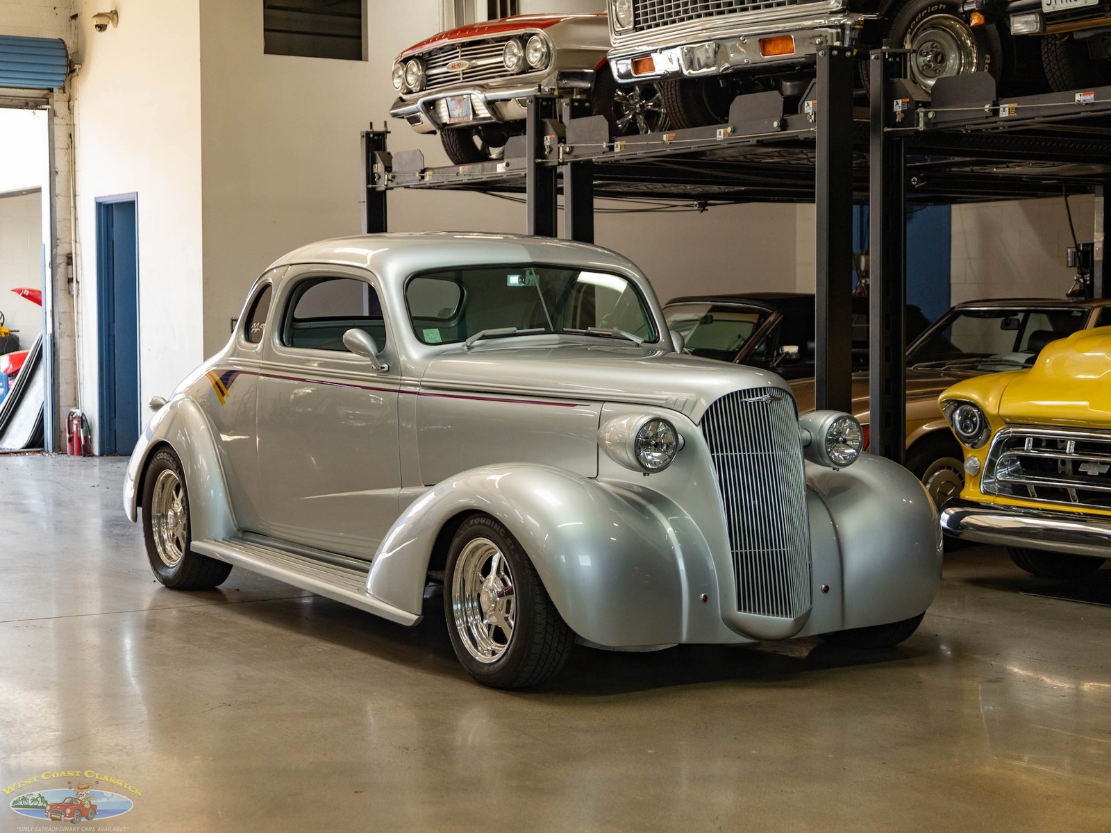 Chevrolet-5-Window-Steel-Custom-1937-2-Door-Coupe-10