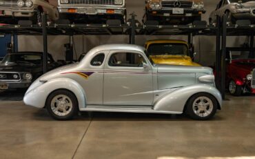 Chevrolet-5-Window-Steel-Custom-1937-2-Door-Coupe-2