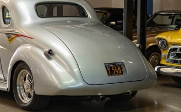 Chevrolet-5-Window-Steel-Custom-1937-2-Door-Coupe-23