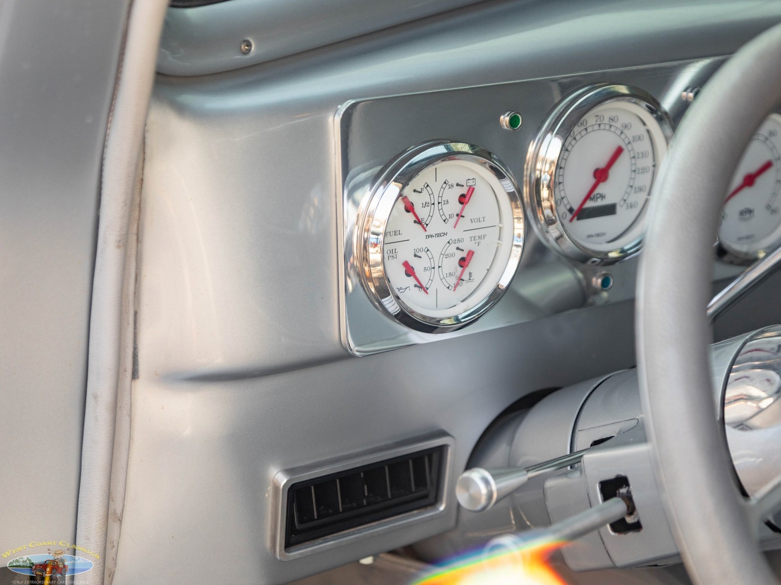 Chevrolet-5-Window-Steel-Custom-1937-2-Door-Coupe-35