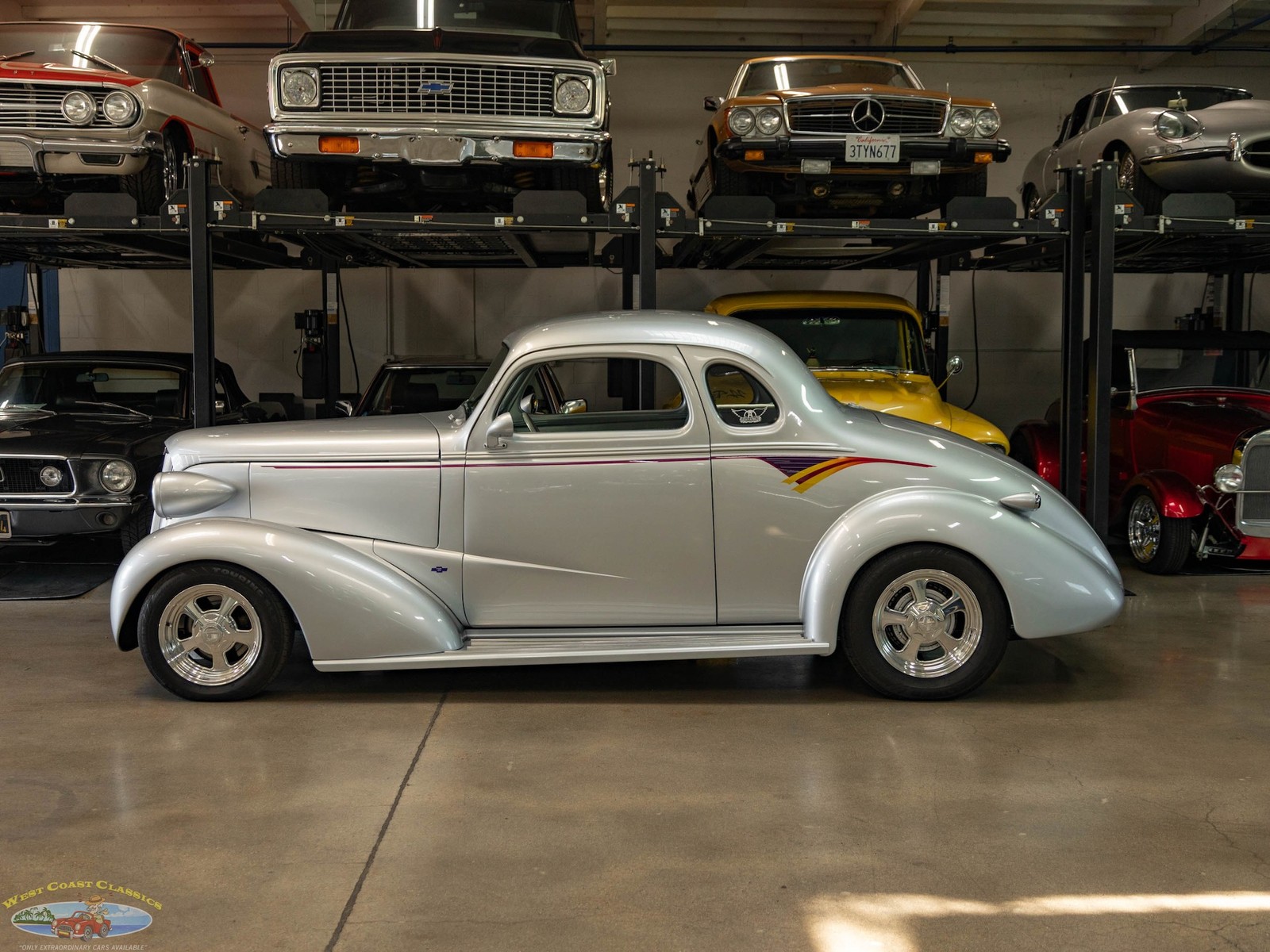 Chevrolet-5-Window-Steel-Custom-1937-2-Door-Coupe-6