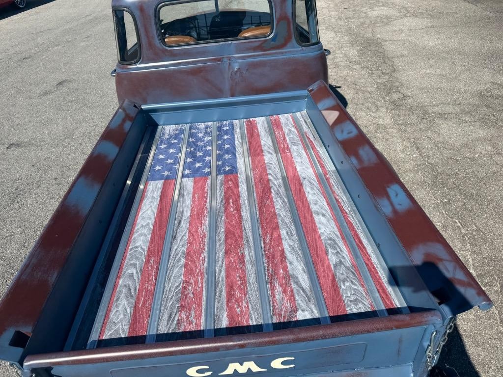 Chevrolet-5-window-pick-up-custom-chassis-built-5.3-LS-vintage-1949-Pick-up-14