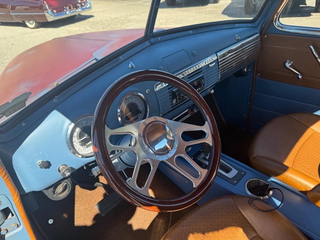 Chevrolet-5-window-pick-up-custom-chassis-built-5.3-LS-vintage-1949-Pick-up-35