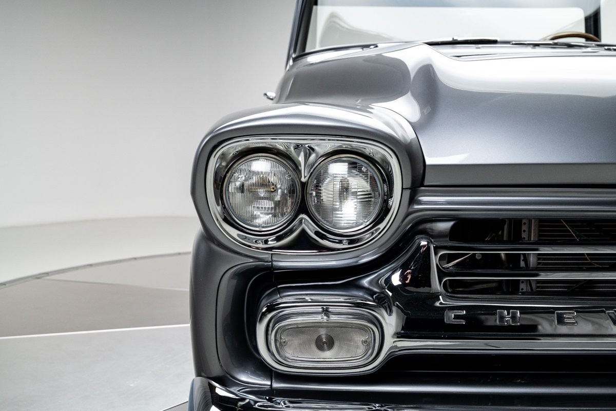 Chevrolet-Apache-1958-Pickup-Truck-12