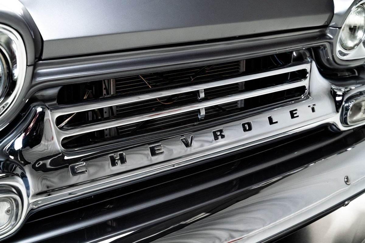 Chevrolet-Apache-1958-Pickup-Truck-13