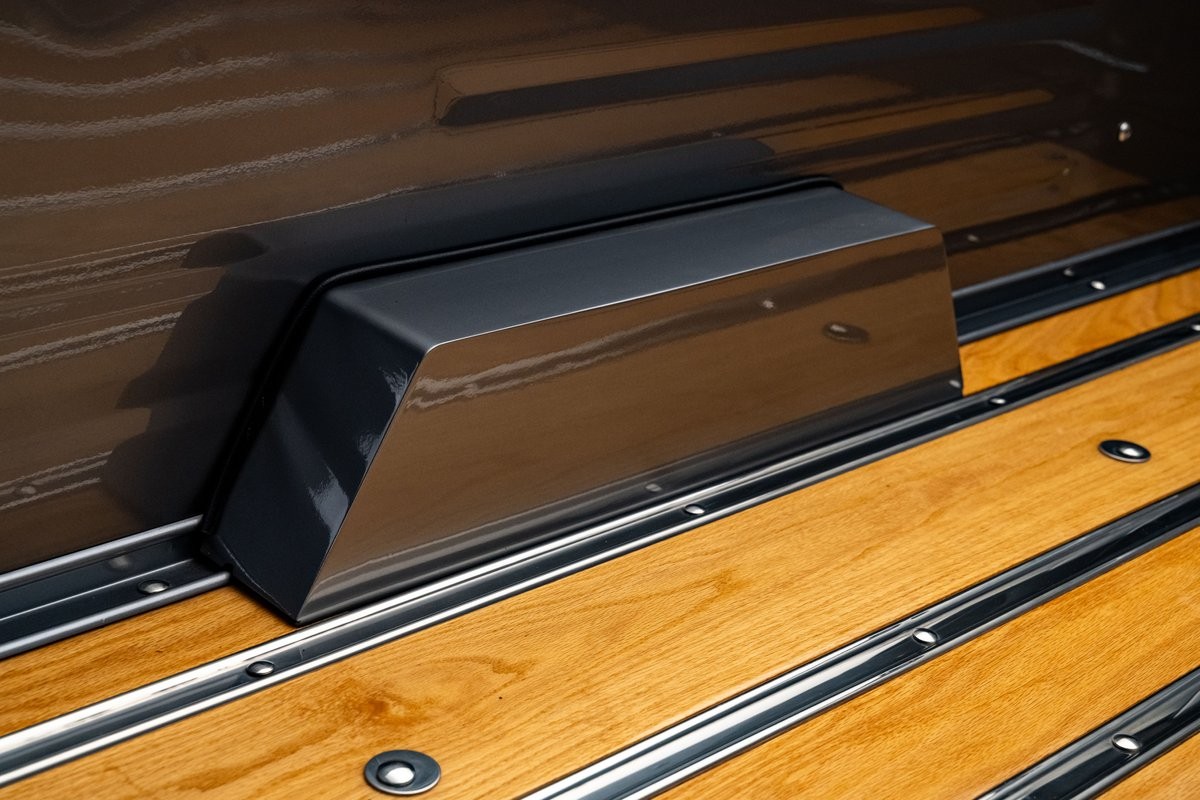 Chevrolet-Apache-1958-Pickup-Truck-37