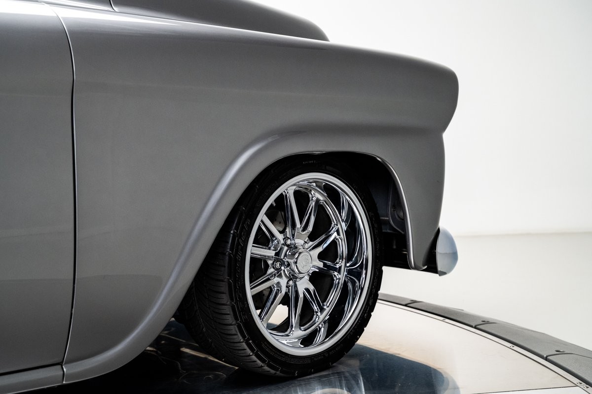 Chevrolet-Apache-1958-Pickup-Truck-9