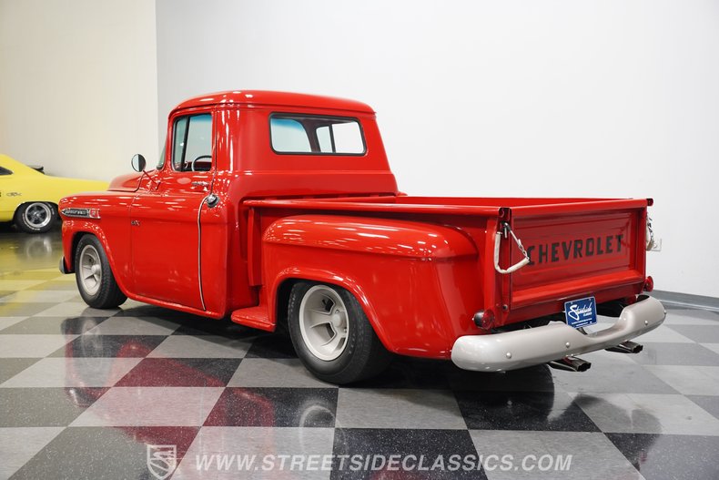 Chevrolet-Apache-1959-Red-Dark-Gray-17