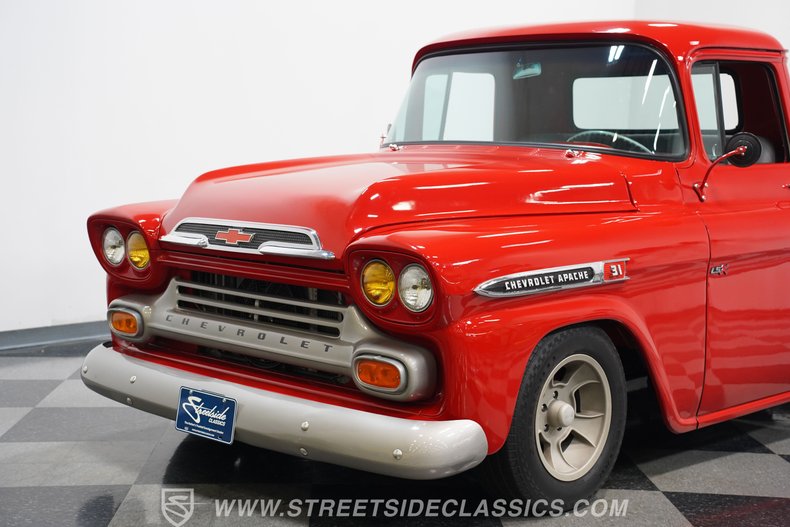 Chevrolet-Apache-1959-Red-Dark-Gray-26