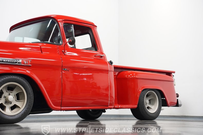 Chevrolet-Apache-1959-Red-Dark-Gray-29