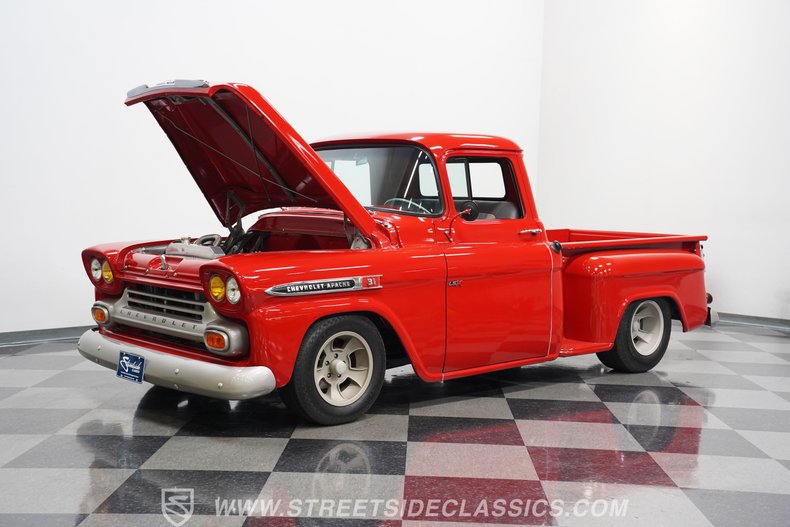 Chevrolet-Apache-1959-Red-Dark-Gray-36