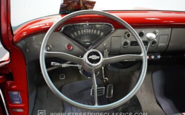 Chevrolet-Apache-1959-Red-Dark-Gray-44