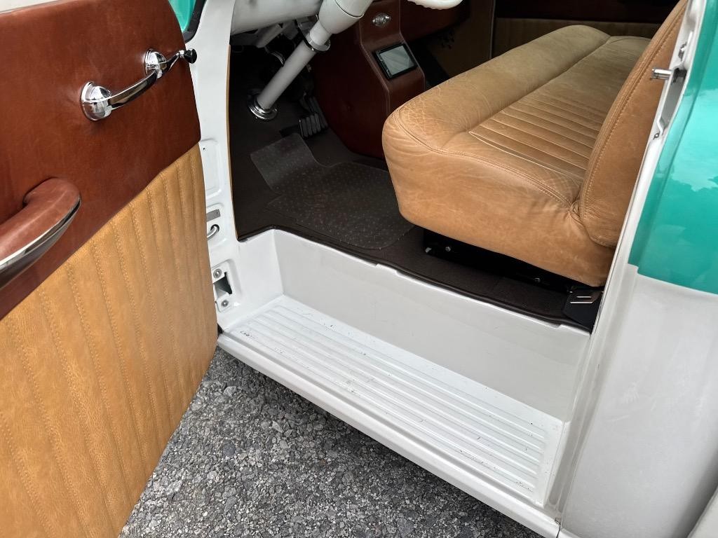 Chevrolet-Apache-Truck-tube-chassis-crate-LS3-4l60-vintage-heatairreal-1959-26